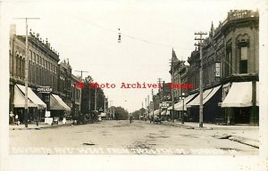 IA, Marion, Iowa, RPPC, Seventh Avenue, West, Business Section, Alexander Drugs