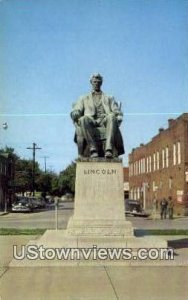 Statue Of Lincoln - Hodgenville, Kentucky KY  