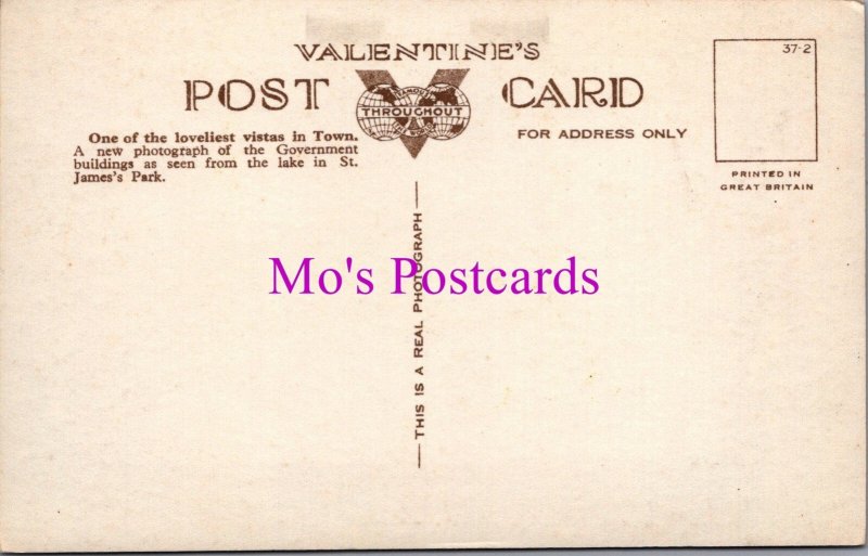 London Postcard - St James's Park   SW14193