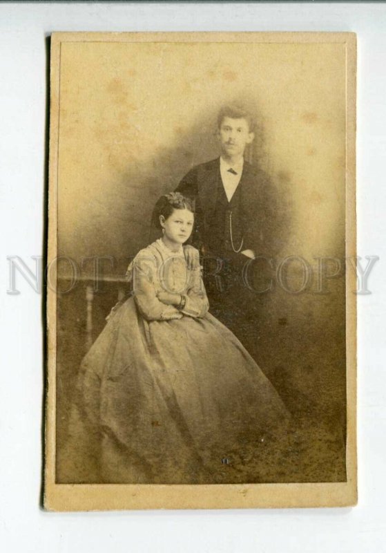3118276 RUSSIA Young Family VICTORIAN Vintage CABINET CDV PHOTO