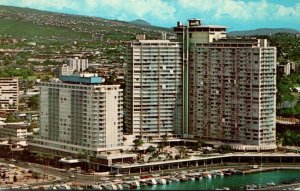 Hawaii Honolulu Waikiki Beach The Ilikai