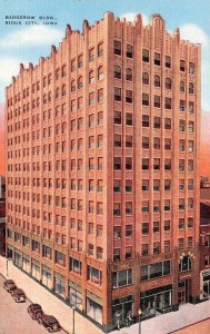 Sioux City, IA Iowa   BADGEROW BUILDING   ca1940's Kropp Linen Postcard