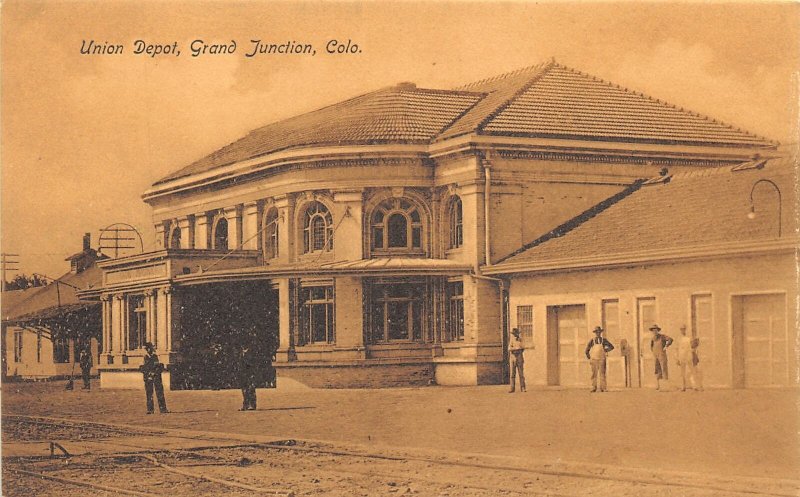 J13/ Grand Junction Colorado Postcard c1910 Union Railroad Depot Station  237