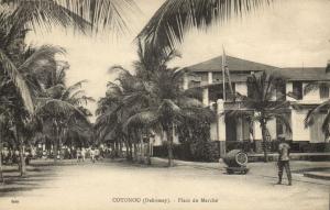 CPA Dahomey Afrique - Cotonou - Place du Marché (86874)