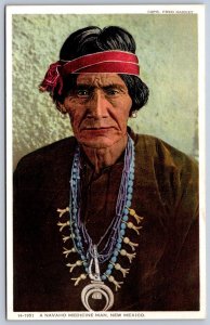 K49/ Native American Indian Postcard c10 Fred Harvey Navajo Medicine 440