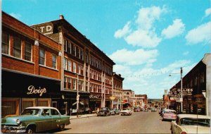 Brandon Manitoba 10th Street Doig's Ollies Unused Postcard G18