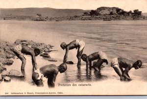 Egypt Pecheurs des Cataracts Vintage Postcard 09.90