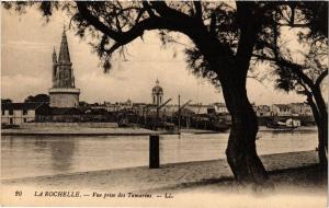 CPA La ROCHELLE - Vue prise des Tamarins (354535)