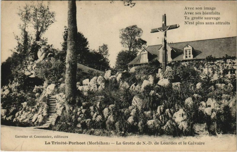 CPA La TRINITÉ PORHOET-La Grotte de N.-D. de Lourdes et le Calvaire (27443)