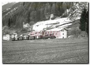 CPM Tram Ge 4 4 182 en tete d'un train marchandises quittant Poschiavo pour la B