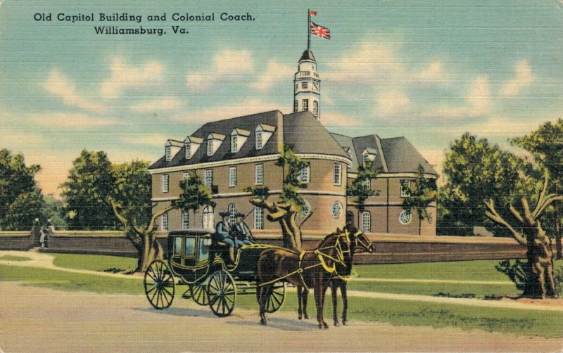 USA Old Capitol Building and Colonial Coach Williamsburg Virginia 03.33