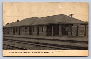 J94/ Devils Lake North Dakota Postcard c10 Great Northern Railroad Depot 356