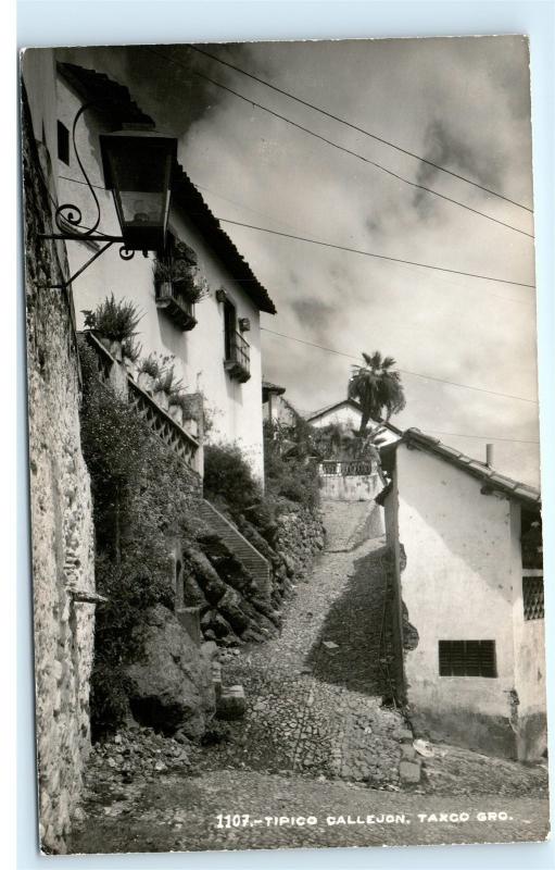 Tipico Callejon Stone Street Road Houses Taxco Mexico Vintage Photo Postcard C82