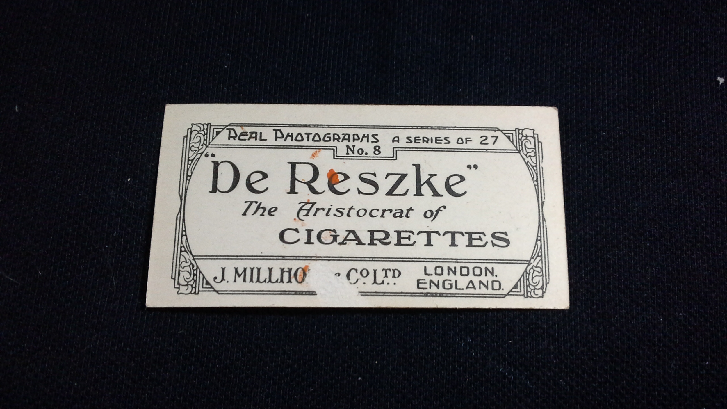 De Reszke Cigarette Card No 8 Somebody's Darling | Tobacciana