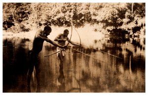 Native Hunters Bow Arrow, shooting Fish