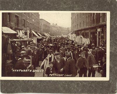 PETTICOAT LANE LONDON UK WENTWORTH STREET Postcard