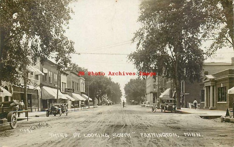 MN, Farmington, Minnesota, RPPC, Third St, Looking South, LL Cook Photo No 0441