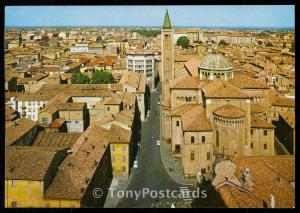 Parma - Abside del Duomo e Panorama