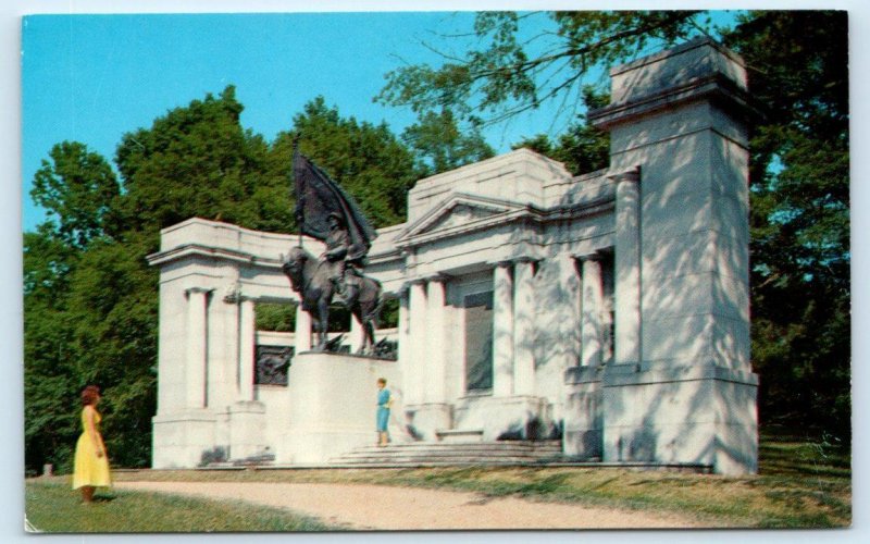 VICKSBURG, MS Mississippi ~ IOWA MEMORIAL at MILITARY PARK c1950s Postcard