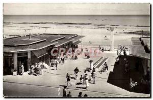 Postcard Modern Luc sur Mer Descent from the beach and the & # 39horloge