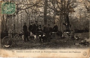CPA Fontainebleau Dejeuner des Piqueurs FRANCE (1300059)
