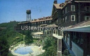 Mayview Manor in Blowing Rock, North Carolina