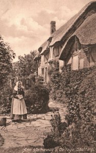 Vintage Postcard 1910's Ann Hathaway's Cottage Shottery London England UK