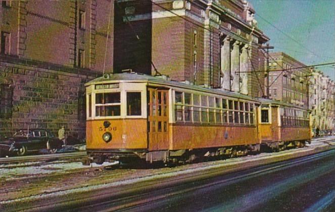 Trolley Boston Trolley #5706 & 5800