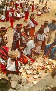 Guatemala Central America 1950s Native Indians Market Day Postcard 21-8262