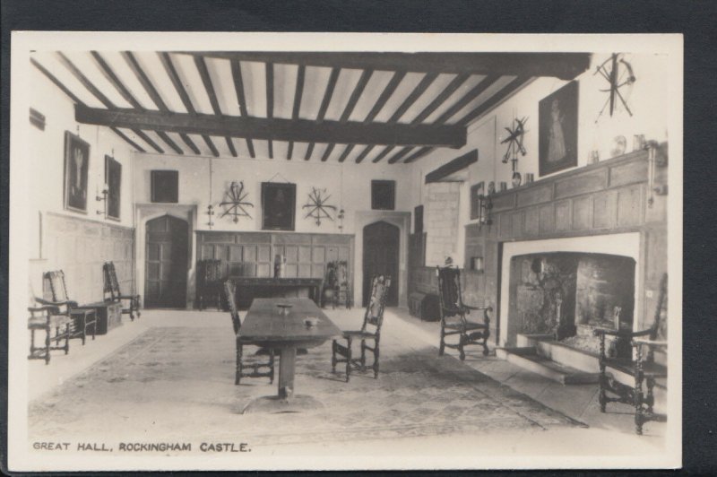 Northamptonshire Postcard - Great Hall, Rockingham Castle   RS6811