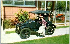 Postcard - 1914 Baker Electric Roadster, Carriage Cavalcade - Silver Springs, FL