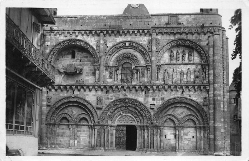 BR19334 Civray facade de l eglise  postcard france