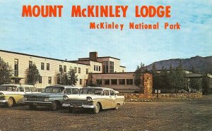 AK, Alaska  MOUNT MCKINLEY LODGE & NATIONAL PARK  Roadside  50's Cars  Postcard