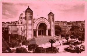 BR40399 La cathedrale et la statue jeanne d arc ORan   Algeria