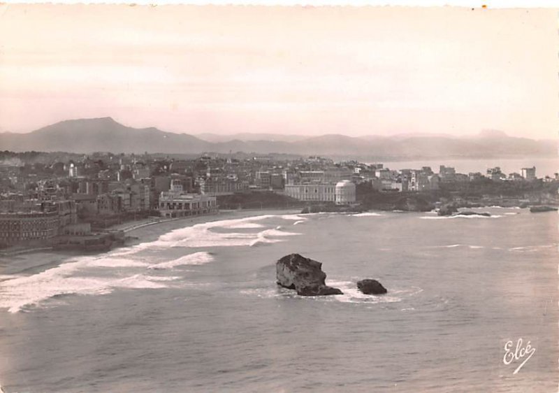 Vue d'ensemble de la Grande Plage Biarritz France Unused 