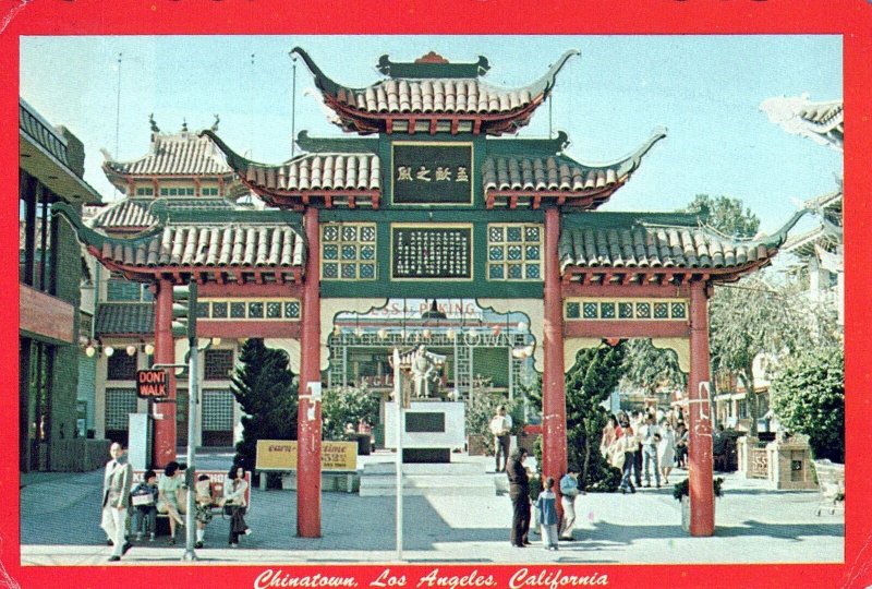 VINTAGE POSTCARD CONTINENTAL SIZE CHINATOWN LOS ANGELES CALIFORNIA AS