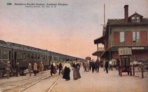 J81/ Ashland Oregon Postcard c1910 Southern Pacific Railroad Depot  33