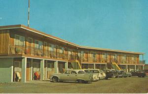 Tri Way Motel & Restaurant Cranbrook BC Cars AAA CAA c1960s Vintage Postcard D1