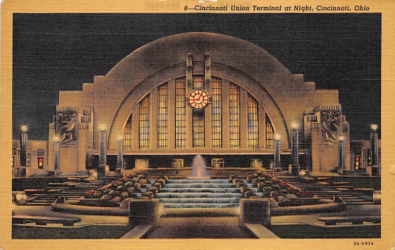 Cincinnati Union Terminal, Night Cincinnati, Ohio OH