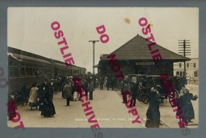 El Reno OKLAHOMA RPPC c1910 DEPOT TRAIN STATION Rock Island Railroad R.I. R.R.