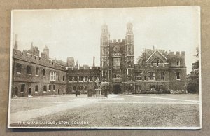 VINTAGE UNUSED POSTCARD - QUADRANGLE, ETON COLLEGE, BERKSHIRE, ENGLAND