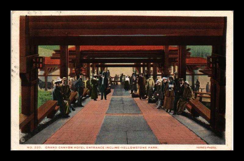 GRAND CANYON HOTEL ENTRANCE YELLOWSTONE PARK WYOMING