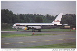 Republic Airlines Boeing B-757-2S7