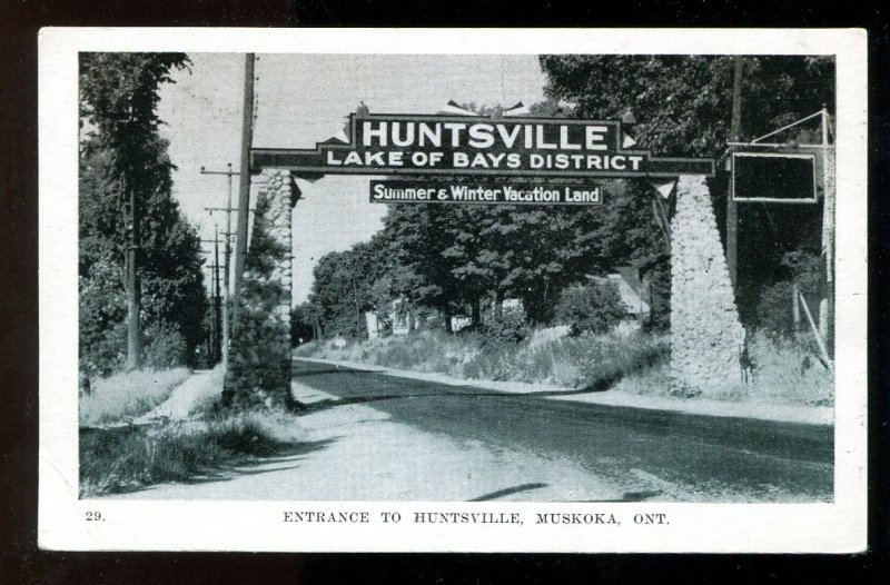 dc602 - HUNTSVILLE Ontario Muskoka 1930s Postcard