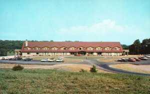 Vintage Postcard Cacapon Lodge State Park Morgan County Berkeley Springs W. VA