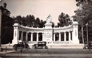 Monumento a Juarez Mexico Tarjeta Postal Real Photo, Unused 