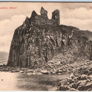 c1910s Duntulm Castle, Skye Scotland Postcard Ruins Rocky Cliff Coastline A369