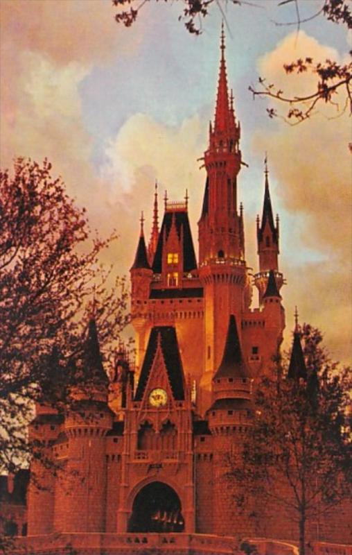 Florida Orlando Walt Disney World Fantasyland Cinderella Castle