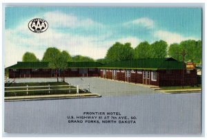 Grand Forks North Dakota Postcard Frontier Motel Exterior Roadside Scene c1940's