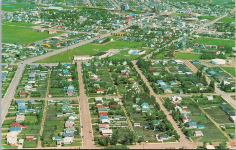 Vegreville Alberta AB Aerial View Unused Vintage Postcard H25